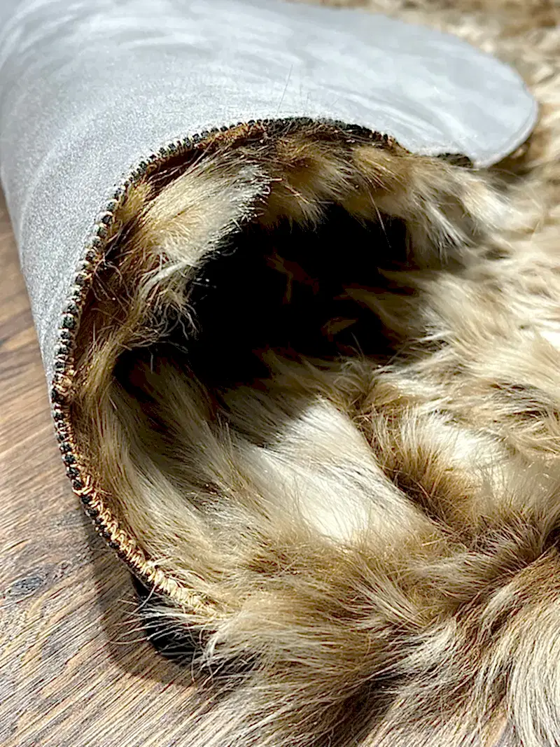 Toscana Serisi Sade Desenli Deri Post Halı