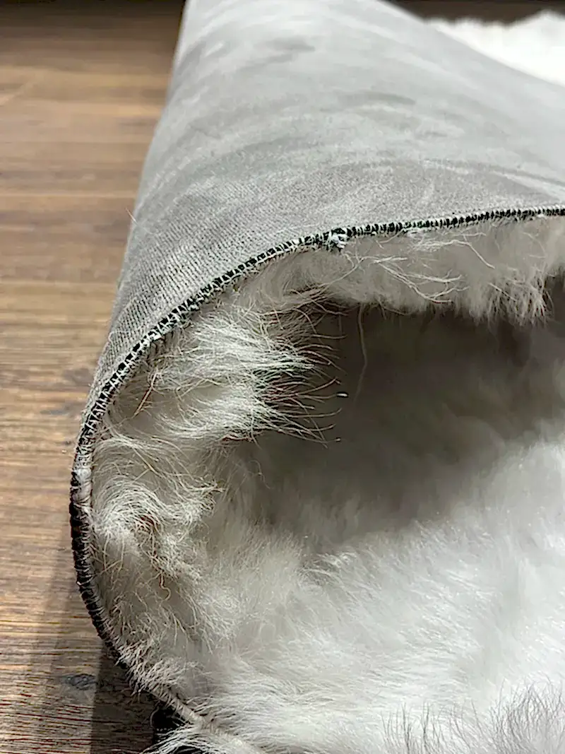 Toscana Serisi Sade Desenli Deri Post Halı