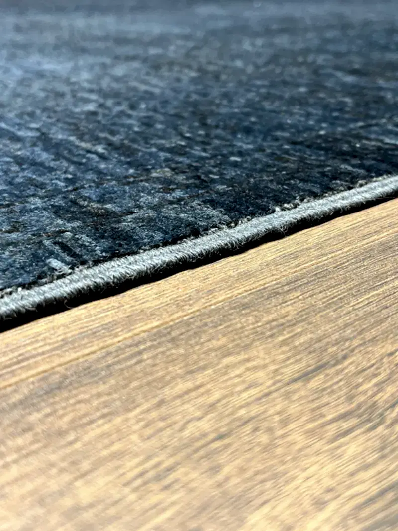 Overdye Serisi Eskitme El Dokuma Lacivert Halı